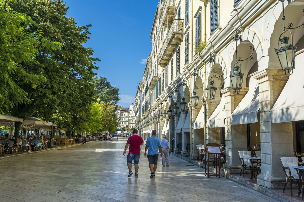 Spianada tér, Korfu város